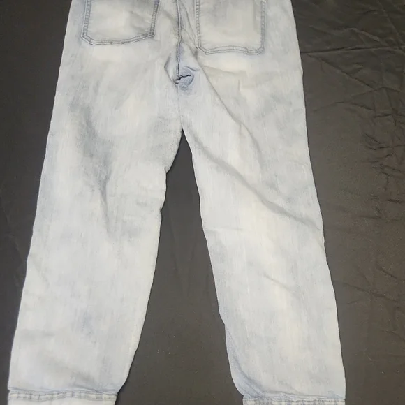 Wit & Wisdom Light Blue Distressed Jeans - Picture 6 of 7
